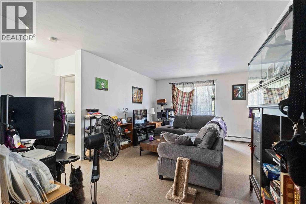 269 Parkdale Avenue N Unit# 403, Hamilton, Ontario  L8H 5X6 - Photo 8 - 40770994