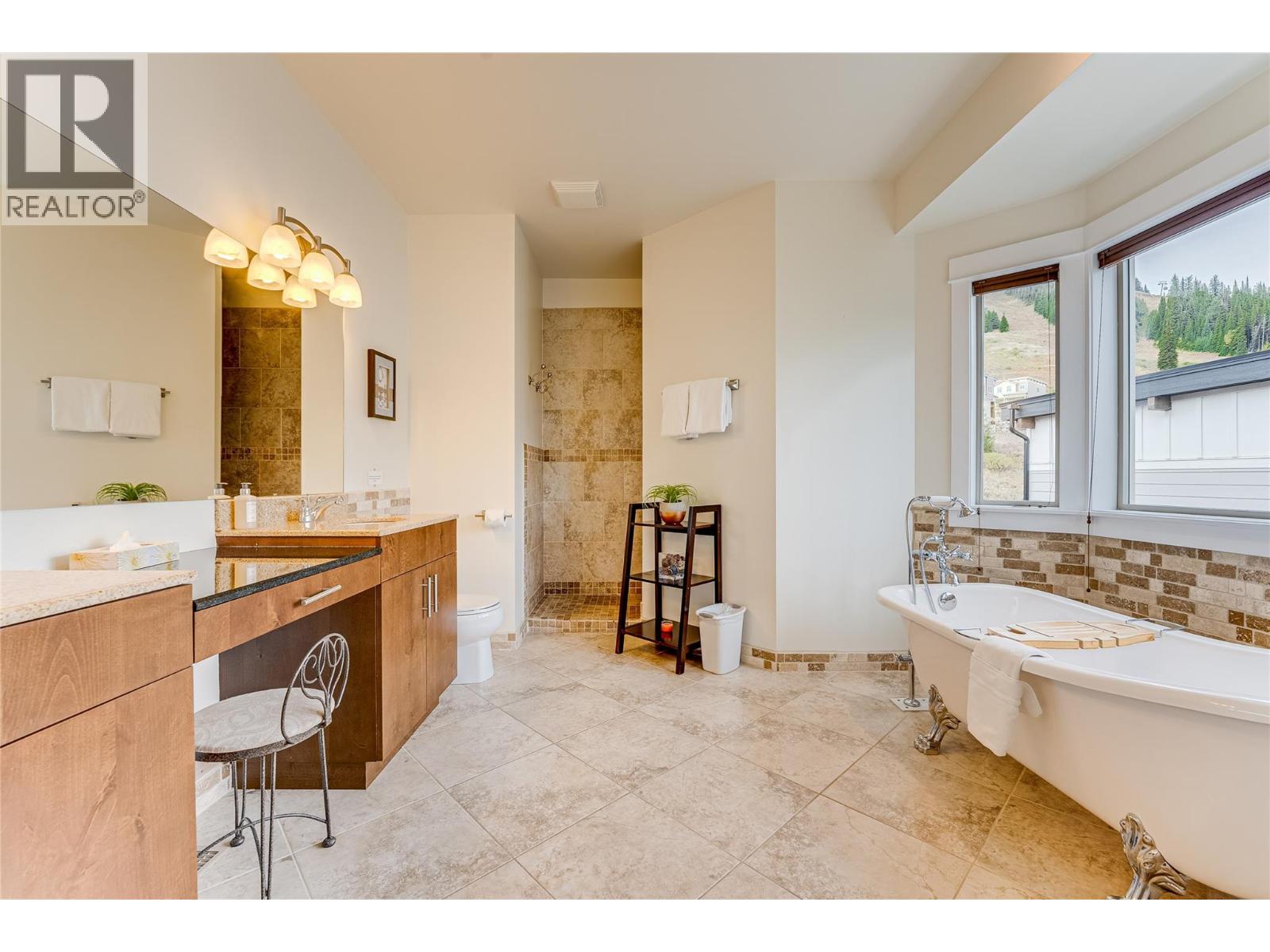 130 Arnica Lane, Silver Star, British Columbia  V1B 0S2 - Photo 77 - 10363862