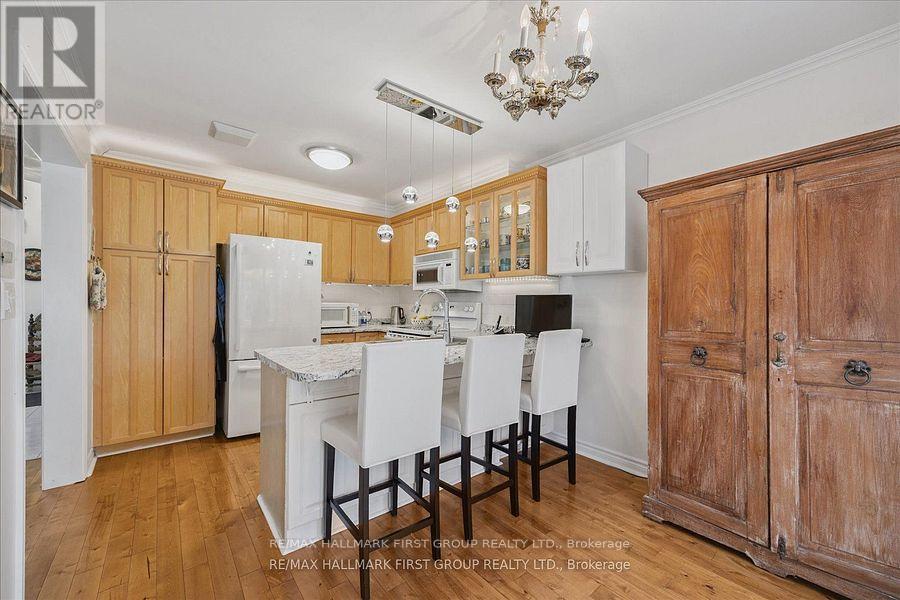 412 Athol Street, Whitby, Ontario  L1N 3Z6 - Photo 12 - E12424317