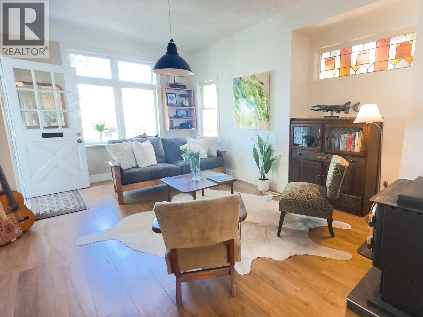 3336 E Georgia Street, Vancouver, British Columbia  V5K 2L4 - Photo 8 - R3046594