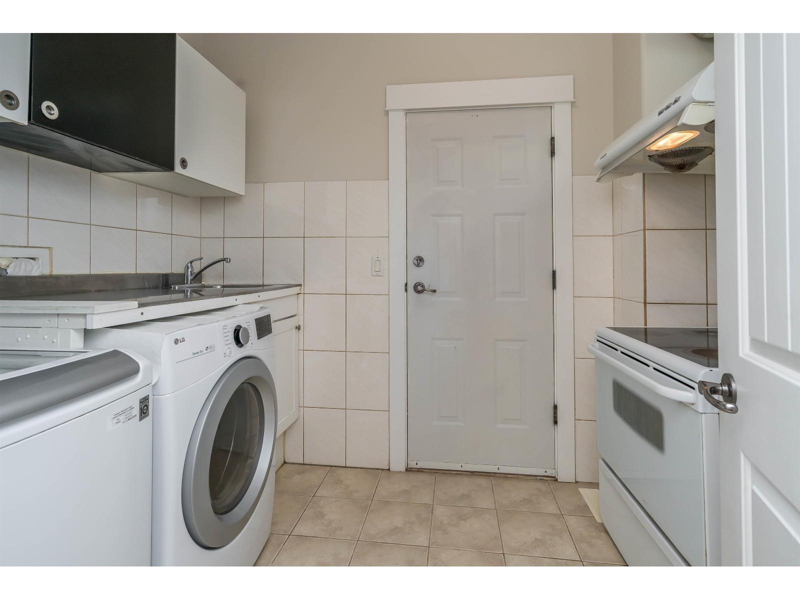 11455 154a Street, Surrey, British Columbia  V3R 2V7 - Photo 17 - R3050344