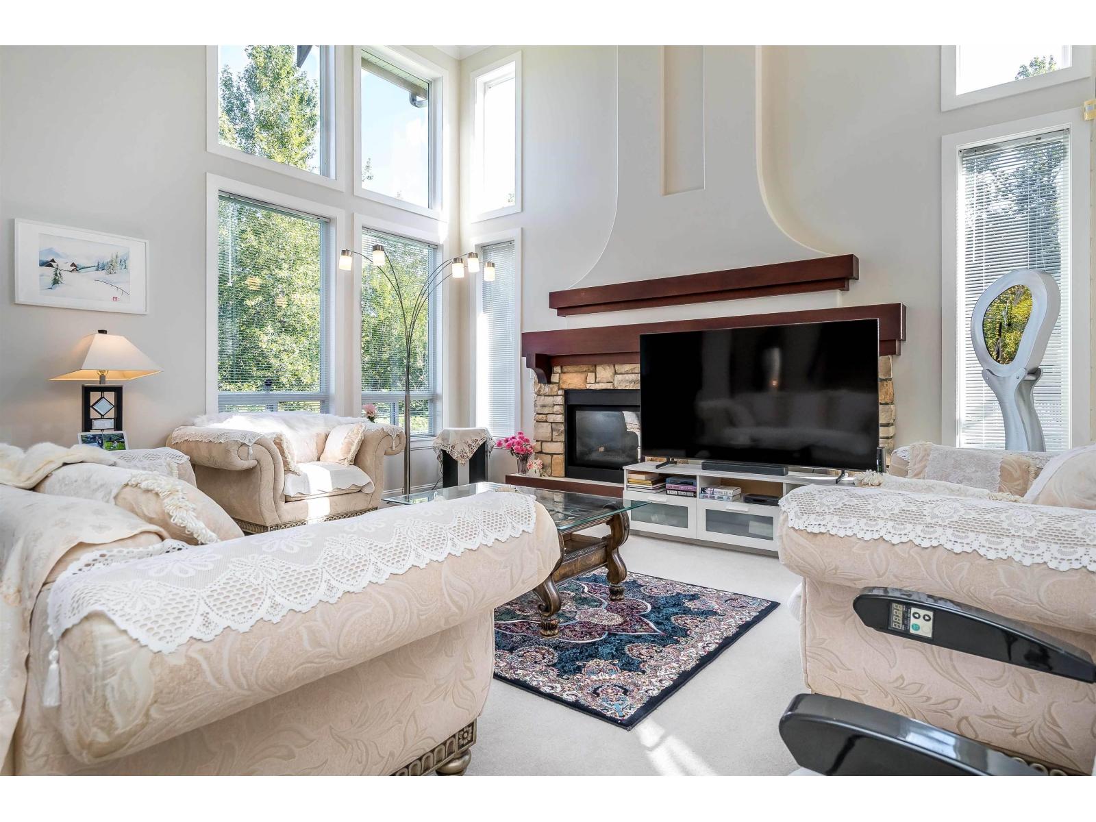 11455 154a Street, Surrey, British Columbia  V3R 2V7 - Photo 9 - R3050344