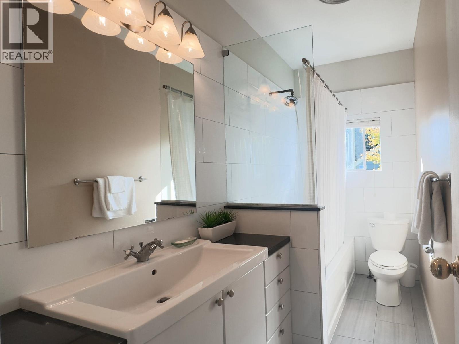 3336 E Georgia Street, Vancouver, British Columbia  V5K 2L4 - Photo 18 - R3046594