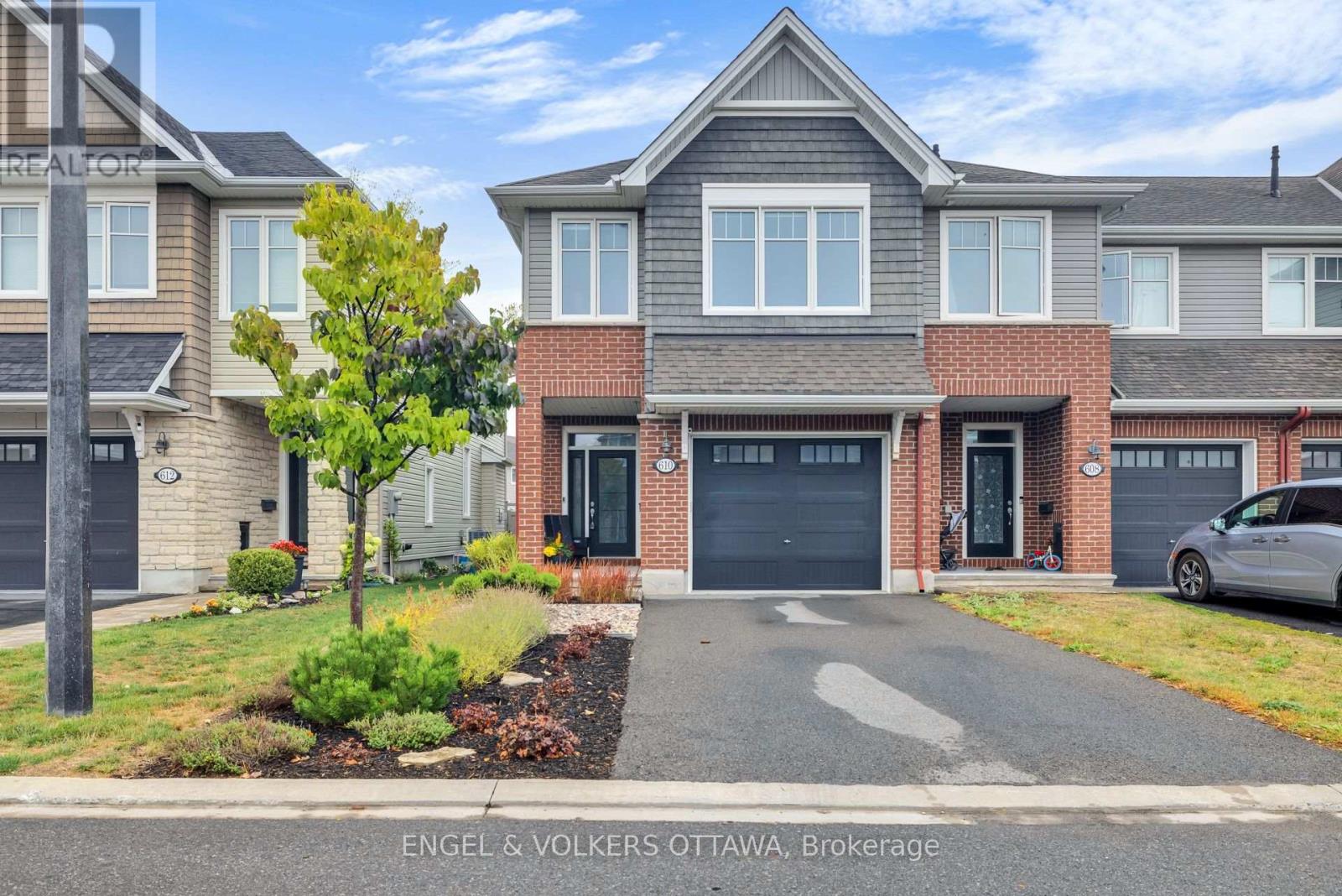610 EGRET WAY, Ottawa, Ontario