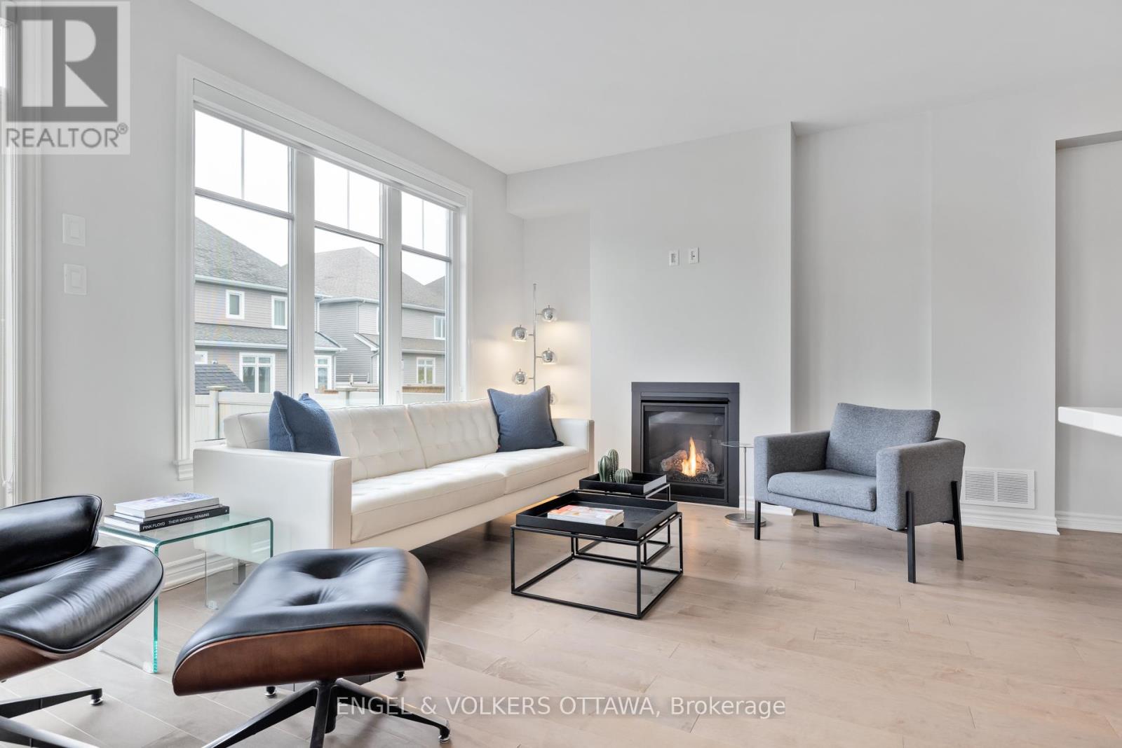 610 Egret Way, Ottawa, Ontario  K2J 6K9 - Photo 14 - X12424341