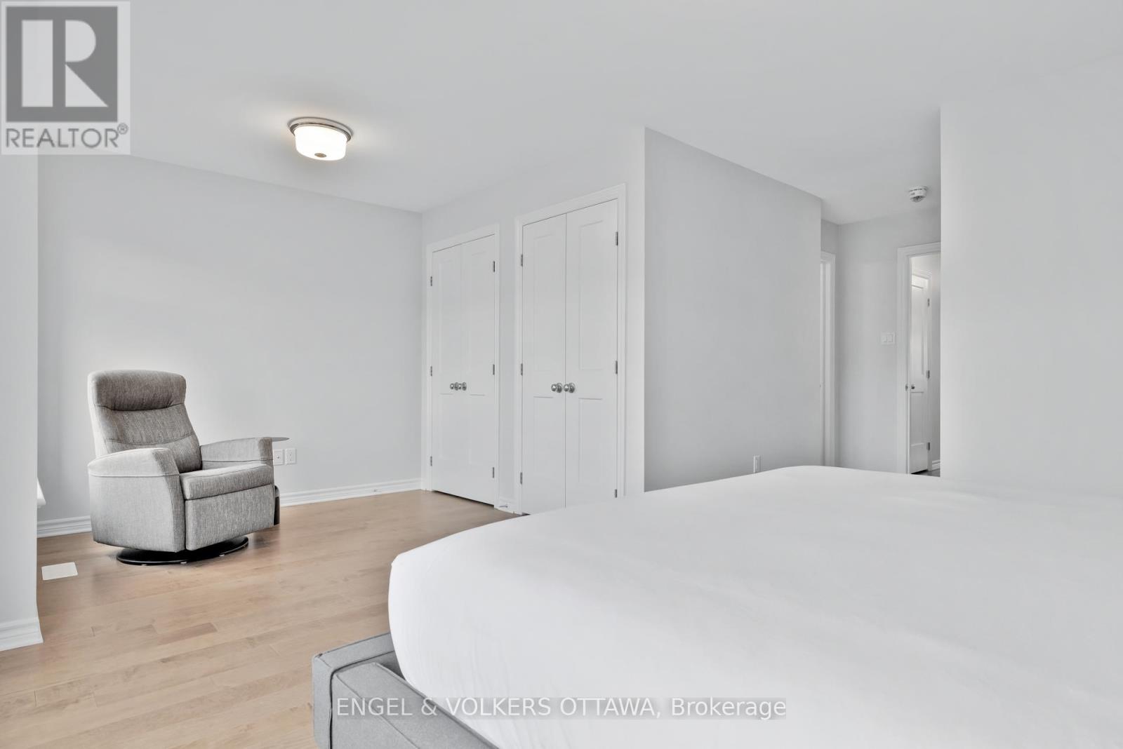 610 Egret Way, Ottawa, Ontario  K2J 6K9 - Photo 26 - X12424341
