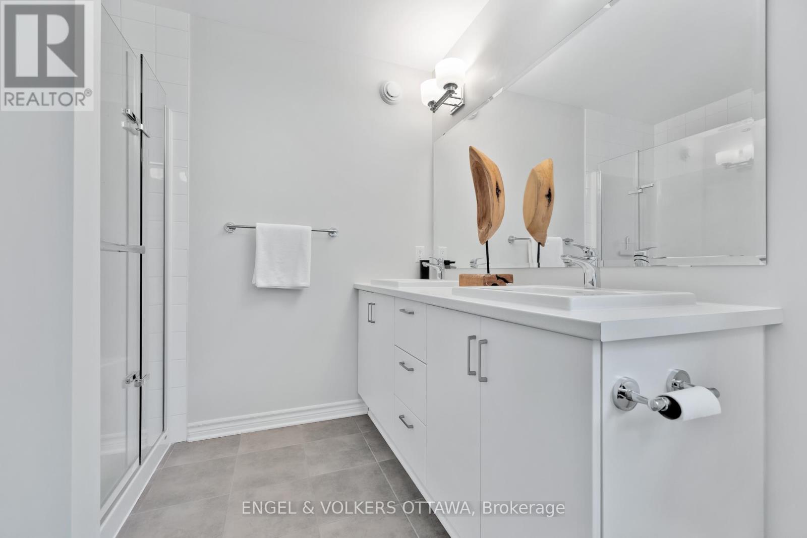 610 Egret Way, Ottawa, Ontario  K2J 6K9 - Photo 28 - X12424341
