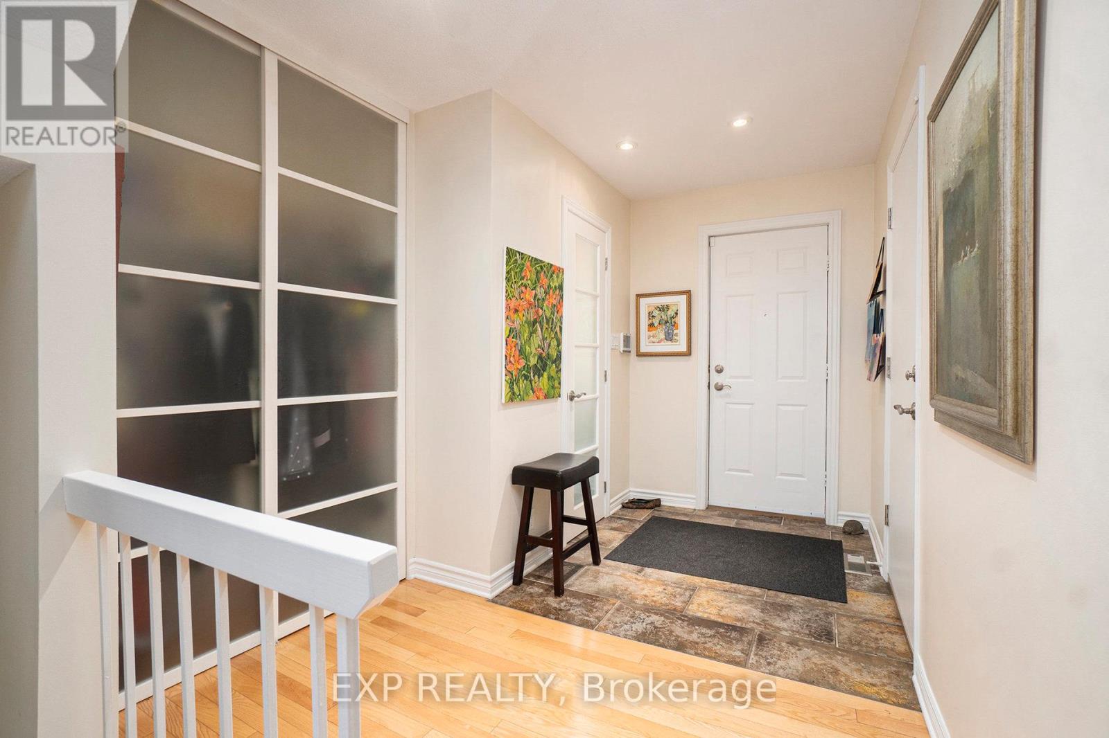 15 - 710 Coronation Avenue, Ottawa, Ontario  K1G 4G7 - Photo 3 - X12424351