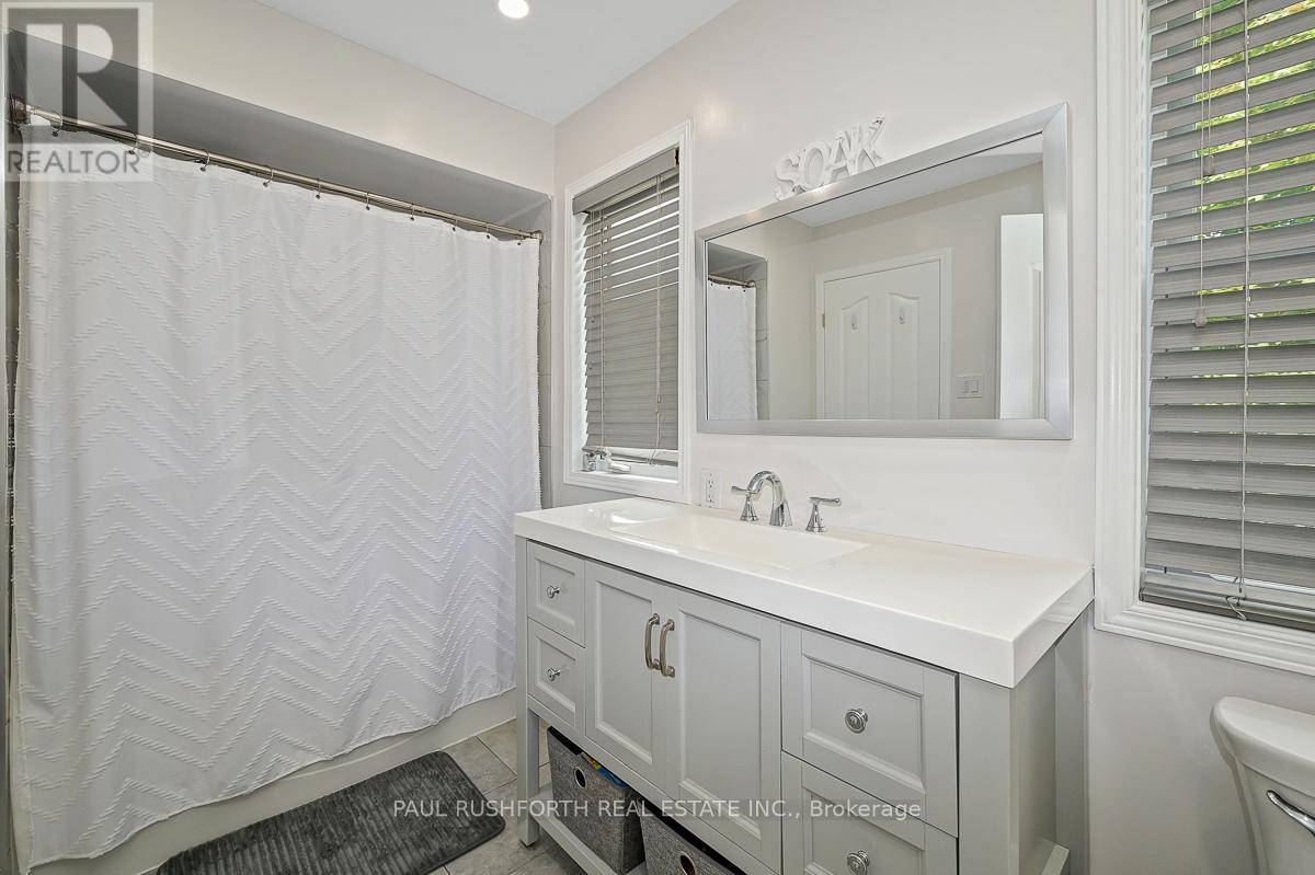 2087 Breezewood Street, Ottawa, Ontario  K4A 4R7 - Photo 17 - X12424363