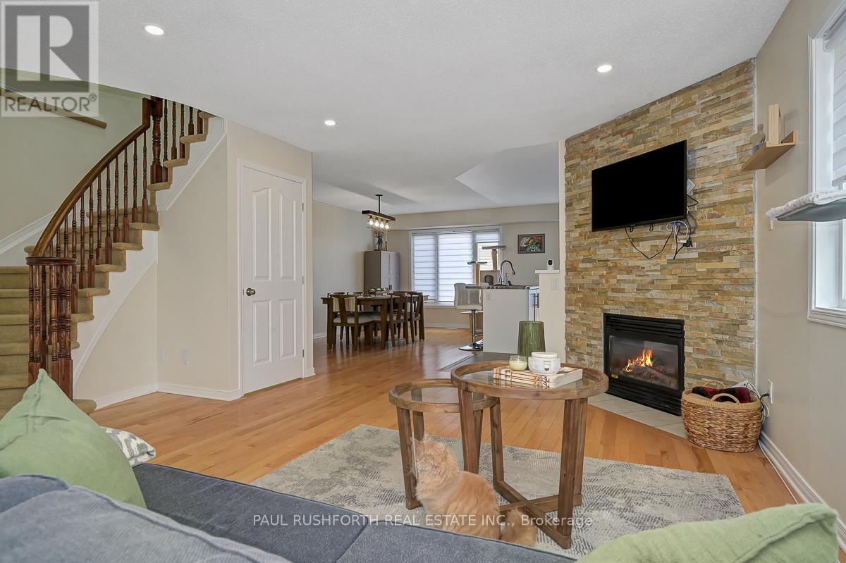 2087 Breezewood Street, Ottawa, Ontario  K4A 4R7 - Photo 7 - X12424363