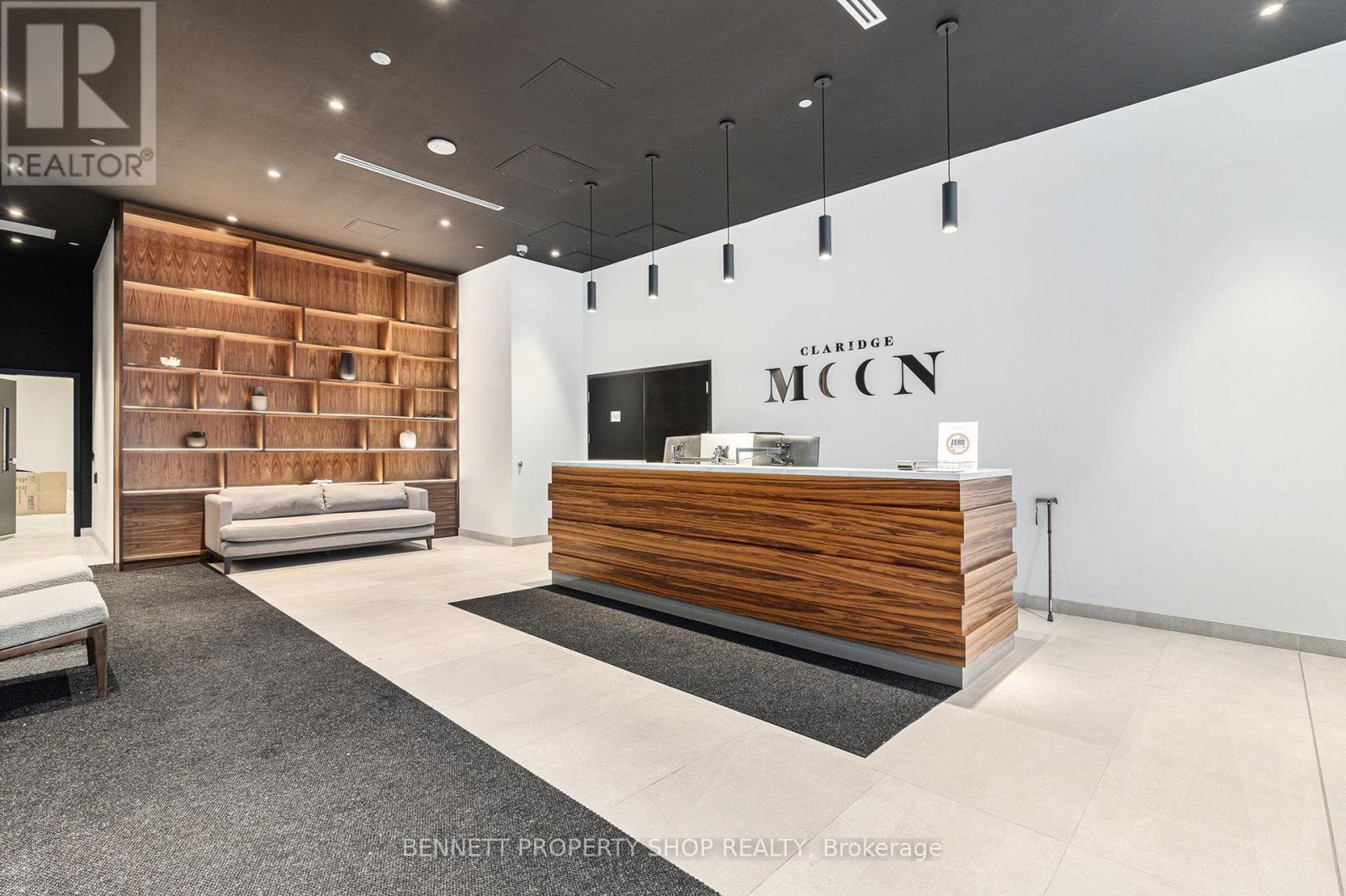1607 - 340 Queen Street, Ottawa, Ontario  K1R 0G1 - Photo 2 - X12424365