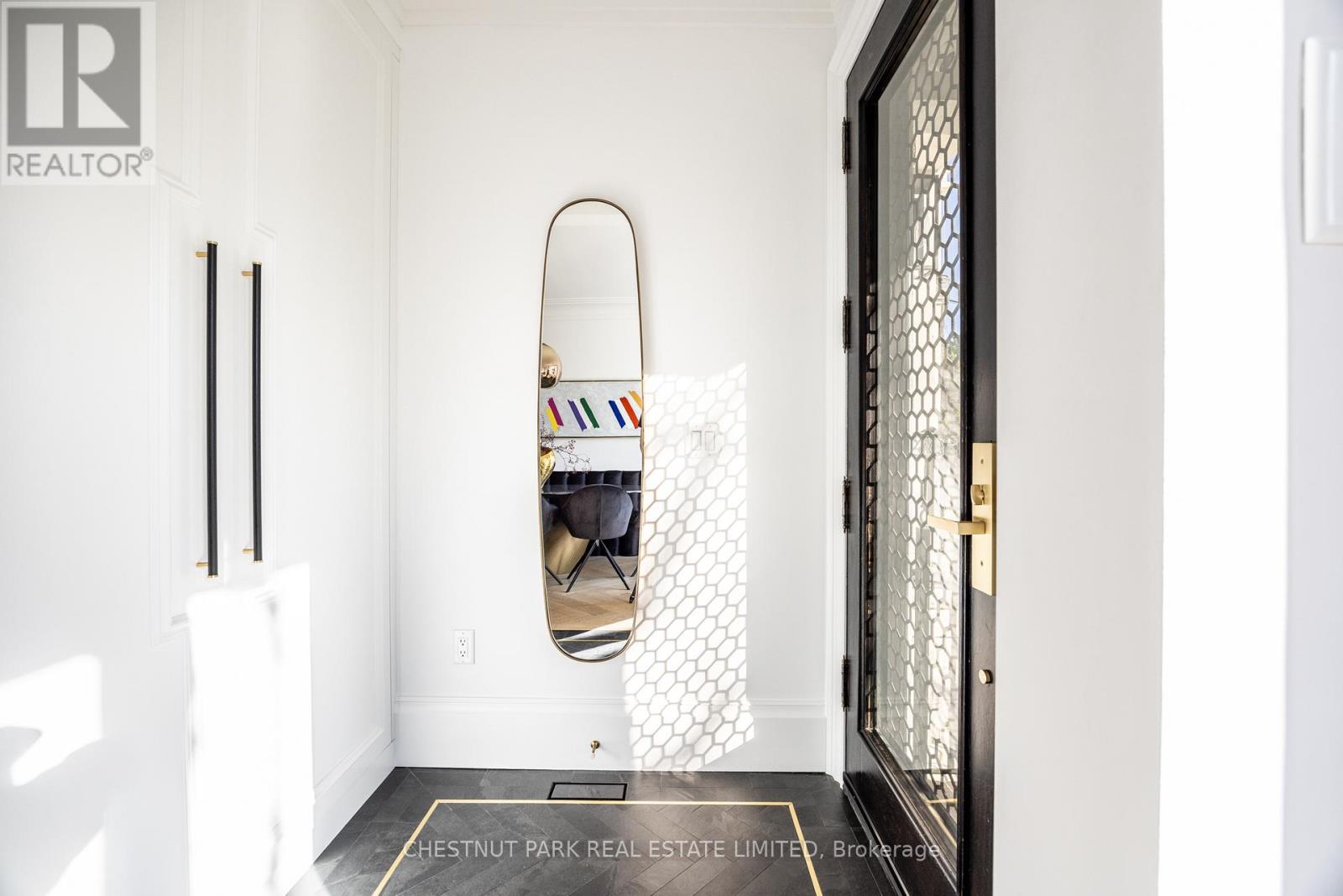 414 Bedford Park Avenue, Toronto, Ontario  M5M 1K1 - Photo 2 - C12424153