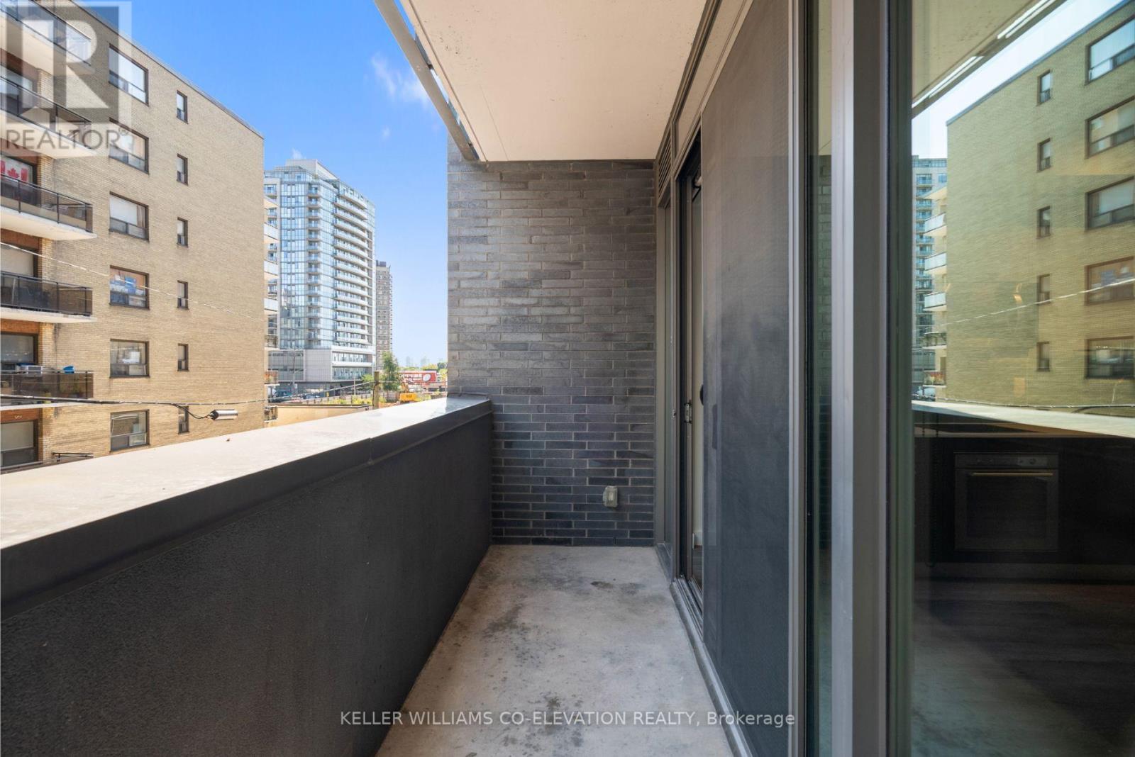 206 - 109 Vaughan Road, Toronto, Ontario  M6C 0B1 - Photo 8 - C12424163