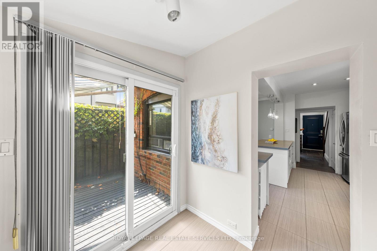1565 Mount Pleasant Road, Toronto, Ontario  M4N 2V4 - Photo 15 - C12424241