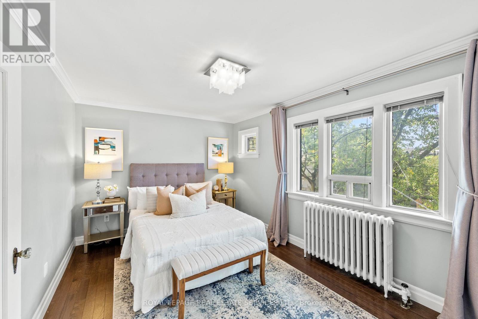 1565 Mount Pleasant Road, Toronto, Ontario  M4N 2V4 - Photo 18 - C12424241