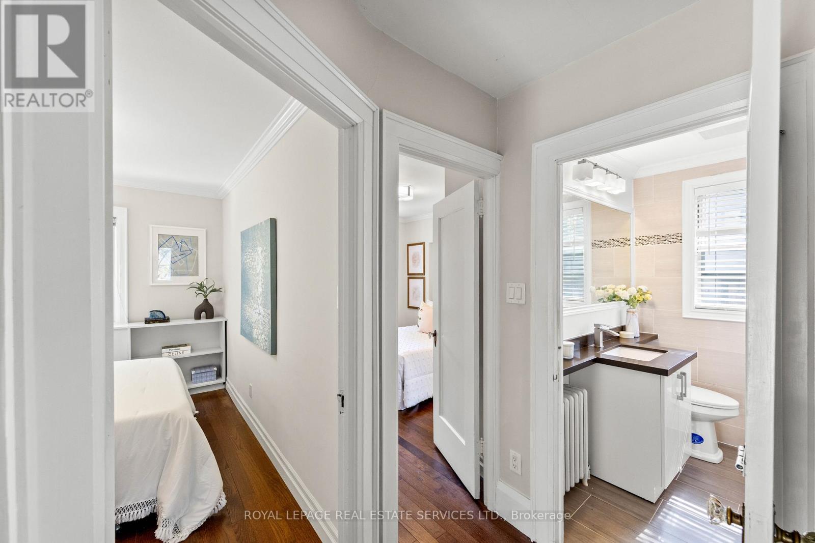 1565 Mount Pleasant Road, Toronto, Ontario  M4N 2V4 - Photo 20 - C12424241