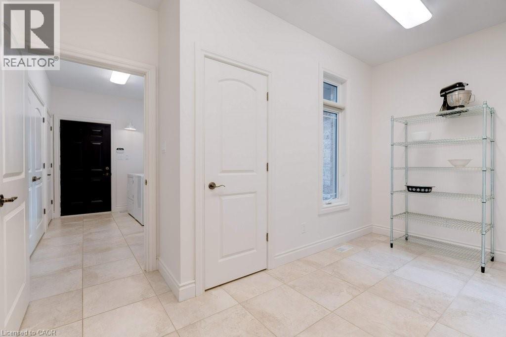 17 Tews Lane, Dundas, Ontario  L9H 7N4 - Photo 28 - 40773214