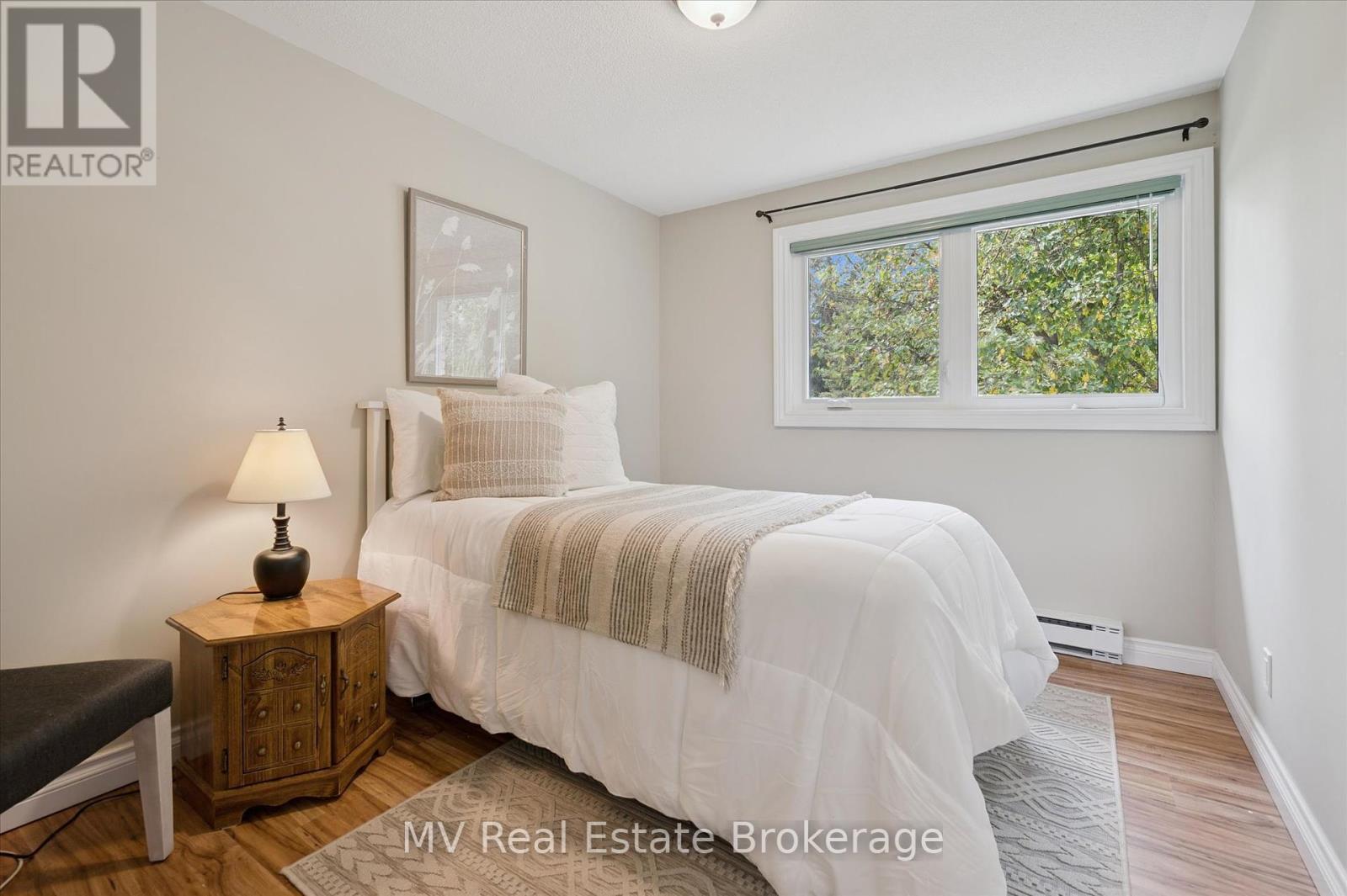 120 Canrobert Street, Centre Wellington (Fergus), Ontario  N1M 3C1 - Photo 19 - X12424292