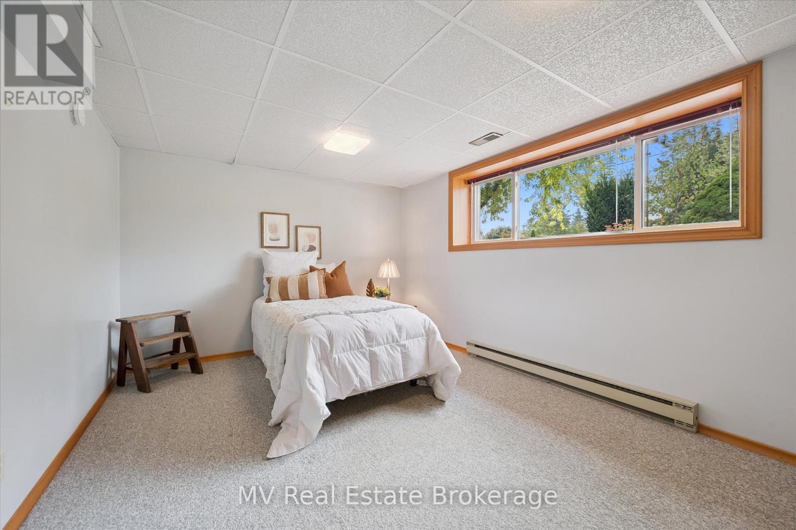 120 Canrobert Street, Centre Wellington (Fergus), Ontario  N1M 3C1 - Photo 30 - X12424292