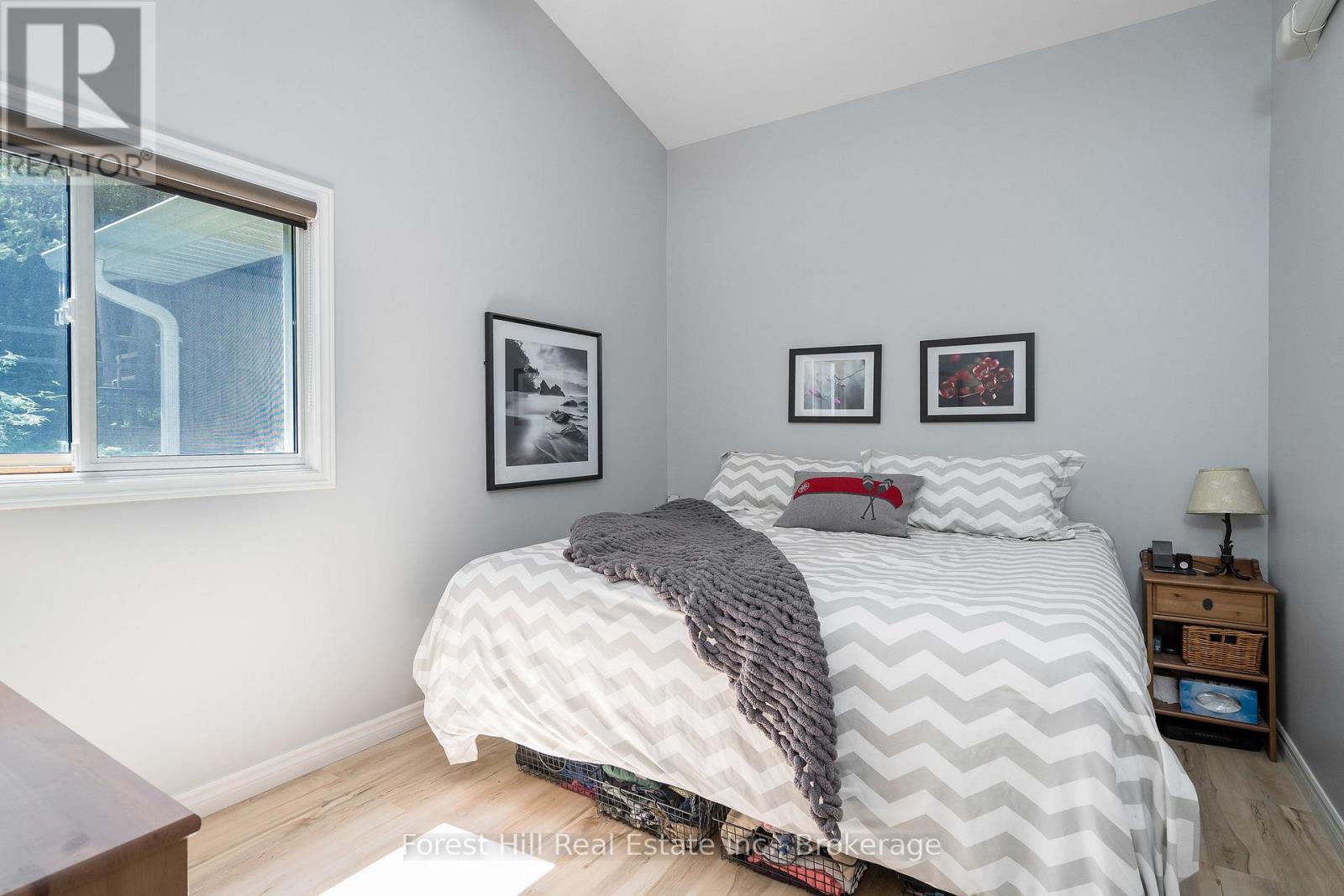 230 Wiles Lane N, Grey Highlands, Ontario  N0C 1E0 - Photo 24 - X12424320