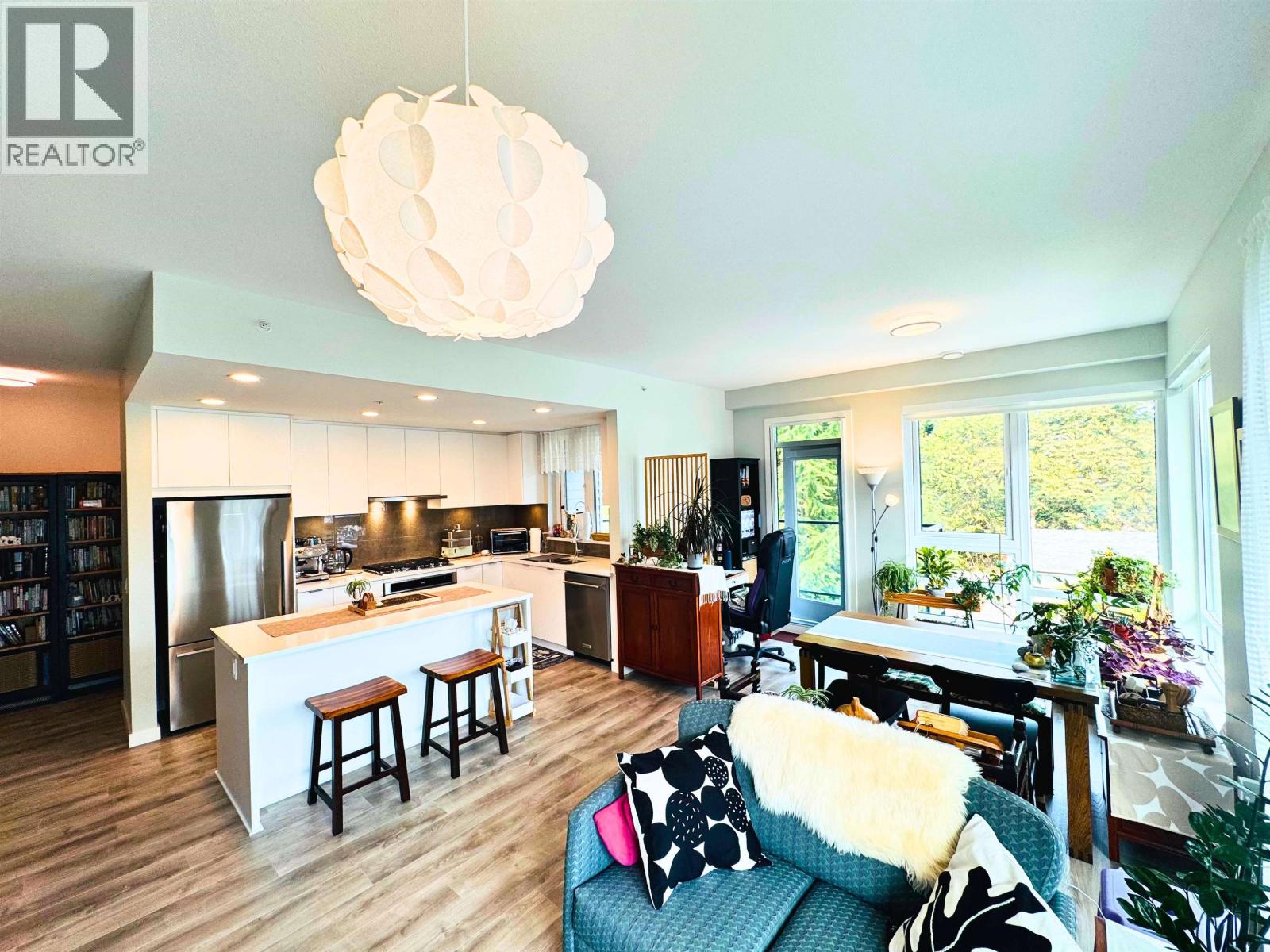 506 615 Cottonwood Avenue, Coquitlam, British Columbia  V3J 2S5 - Photo 3 - R3051769