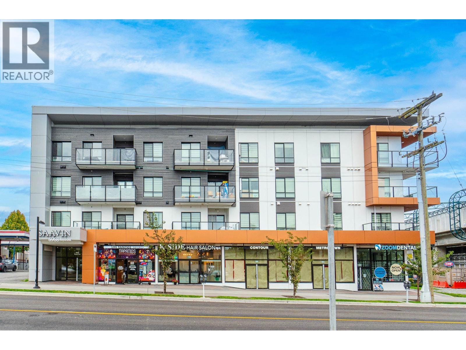 201 6968 Royal Oak Avenue, Burnaby, British Columbia  V5J 4J2 - Photo 2 - R3051770