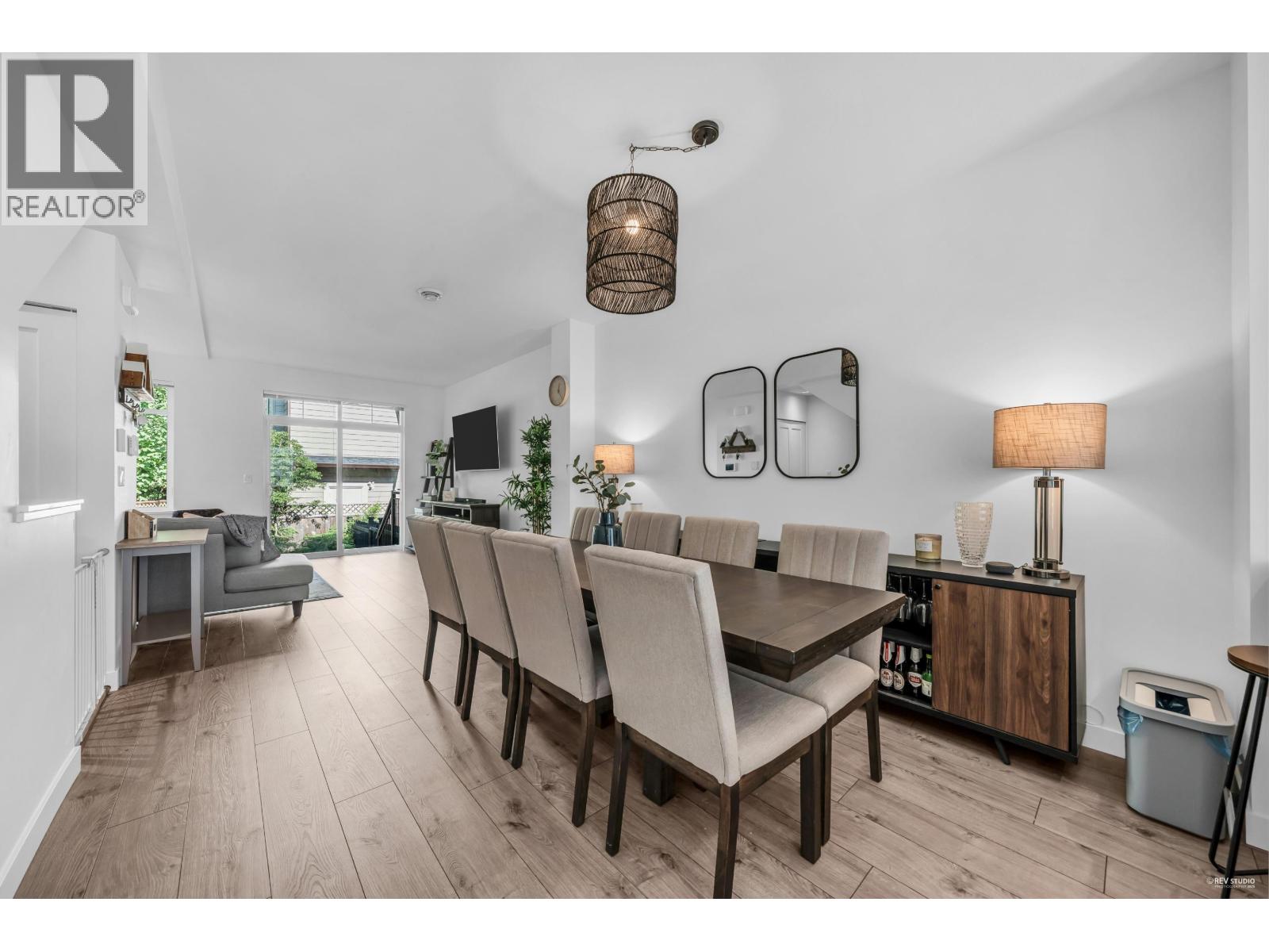 141 1220 ROCKLIN STREET, Coquitlam, British Columbia