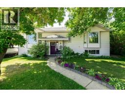 5473 52 Avenue Downtown Lacombe, Lacombe, Ca