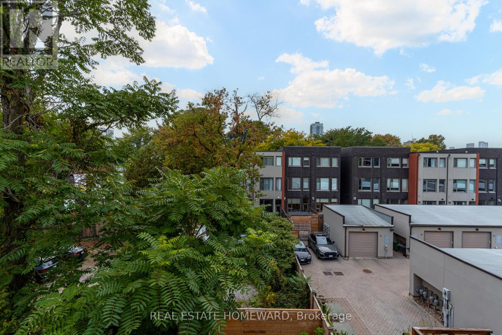 46 Boulton Avenue, Toronto, Ontario  M4M 2J5 - Photo 27 - E12424221