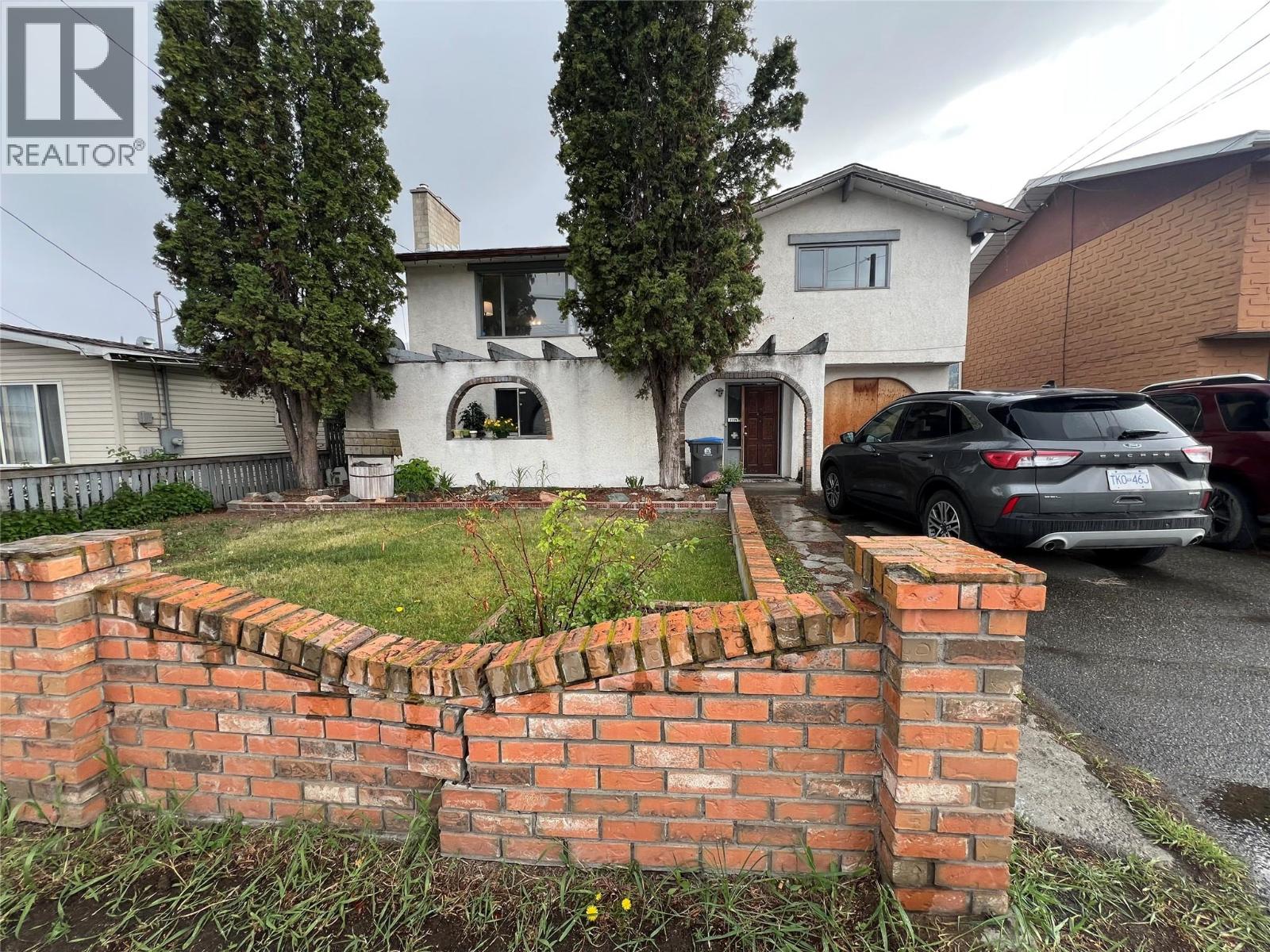 2376 Quilchena Avenue, Merritt, British Columbia