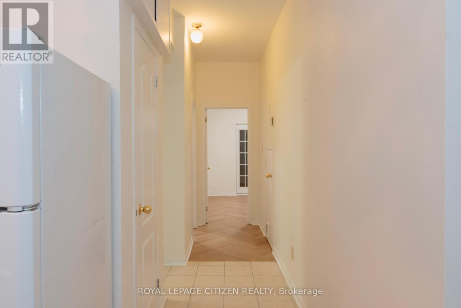 203 - 1864 Danforth Avenue, Toronto, Ontario  M4C 1J4 - Photo 3 - E12385165