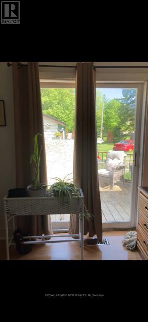 8320 Main Street E, Adjala-Tosorontio (Lisle), Ontario  L0M 1M0 - Photo 8 - N12424231