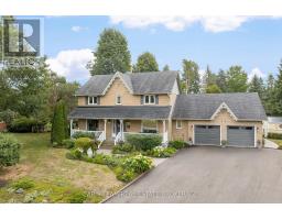 33 WILLOW LANDING ROAD, Springwater, Ontario