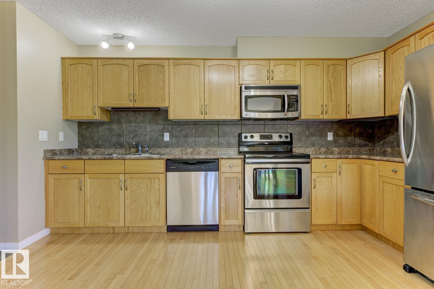 11945 80 St Nw, Edmonton, Alberta  T5B 2N8 - Photo 5 - E4459229