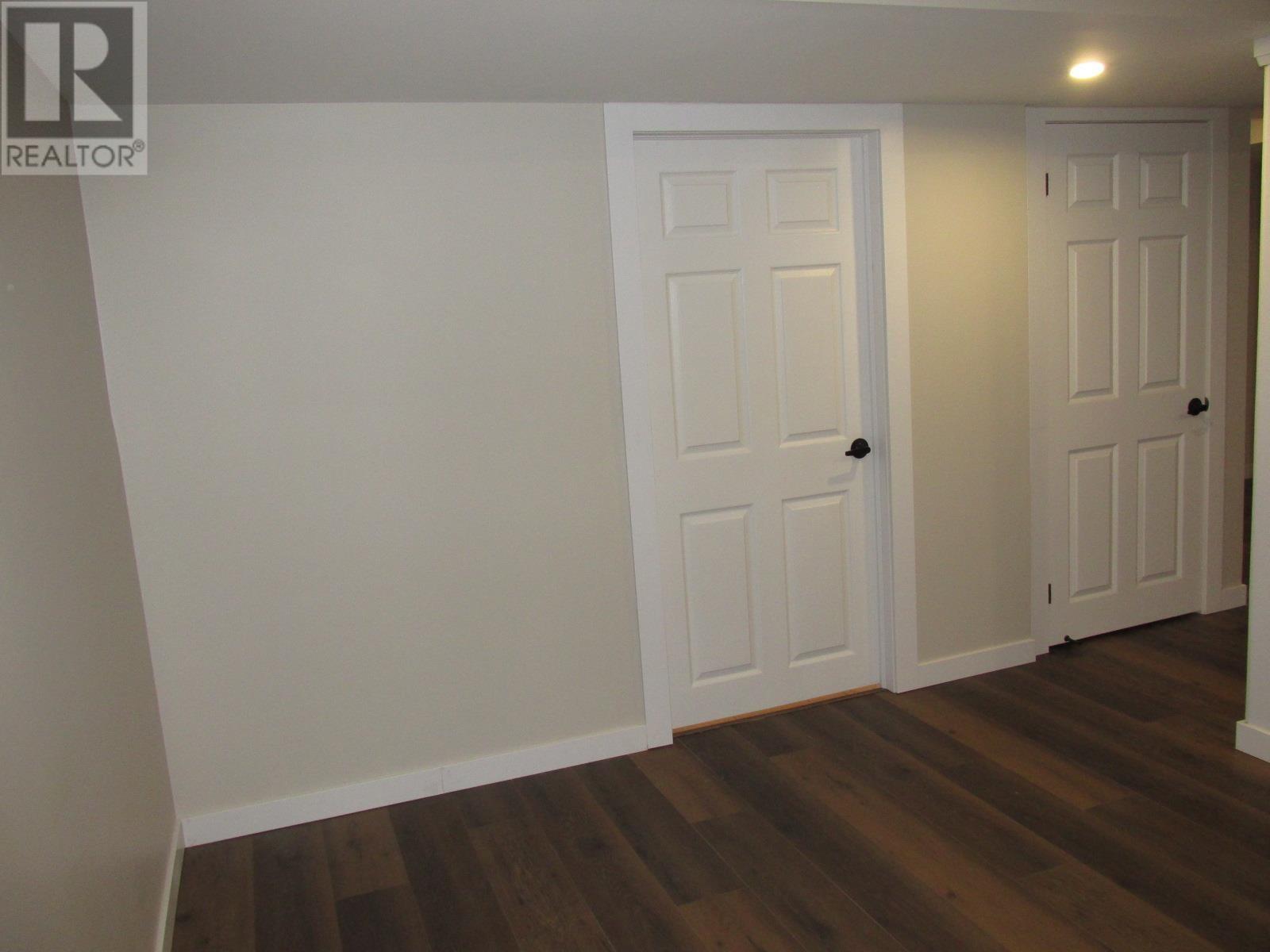 36 Hergott Ave, Elliot Lake, Ontario  P5A 3A8 - Photo 32 - SM252622