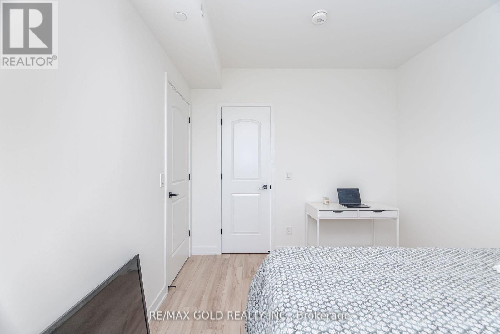 1104 - 345 Wheat Boom Drive, Oakville, Ontario  L6H 7X4 - Photo 13 - W12424179