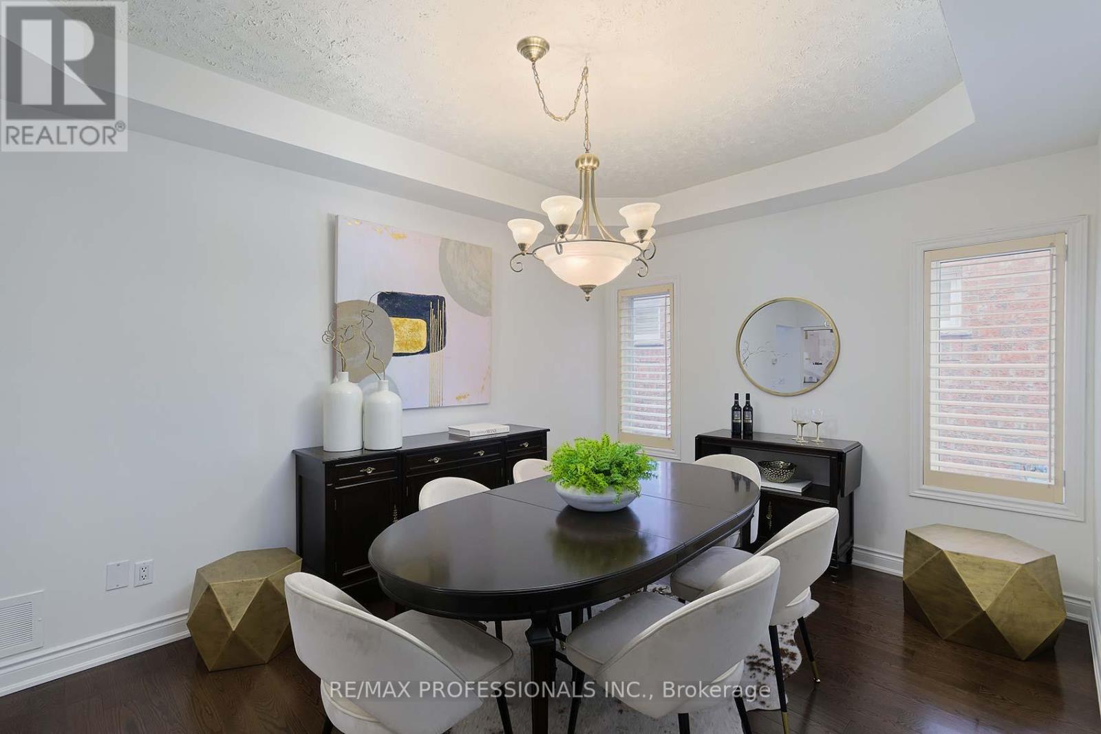 5119 Forestwalk Circle, Mississauga, Ontario  L4Z 4A2 - Photo 16 - W12424191