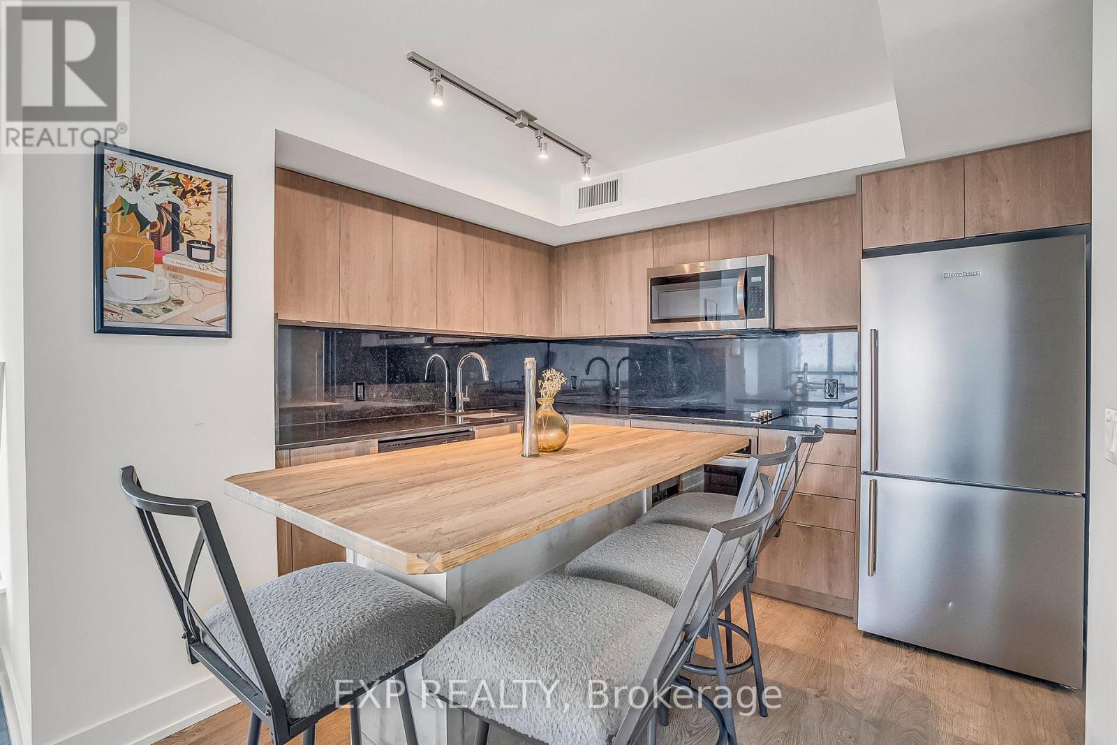 2235 - 5 Mabelle Avenue, Toronto, Ontario  M9A 0C8 - Photo 13 - W12424219