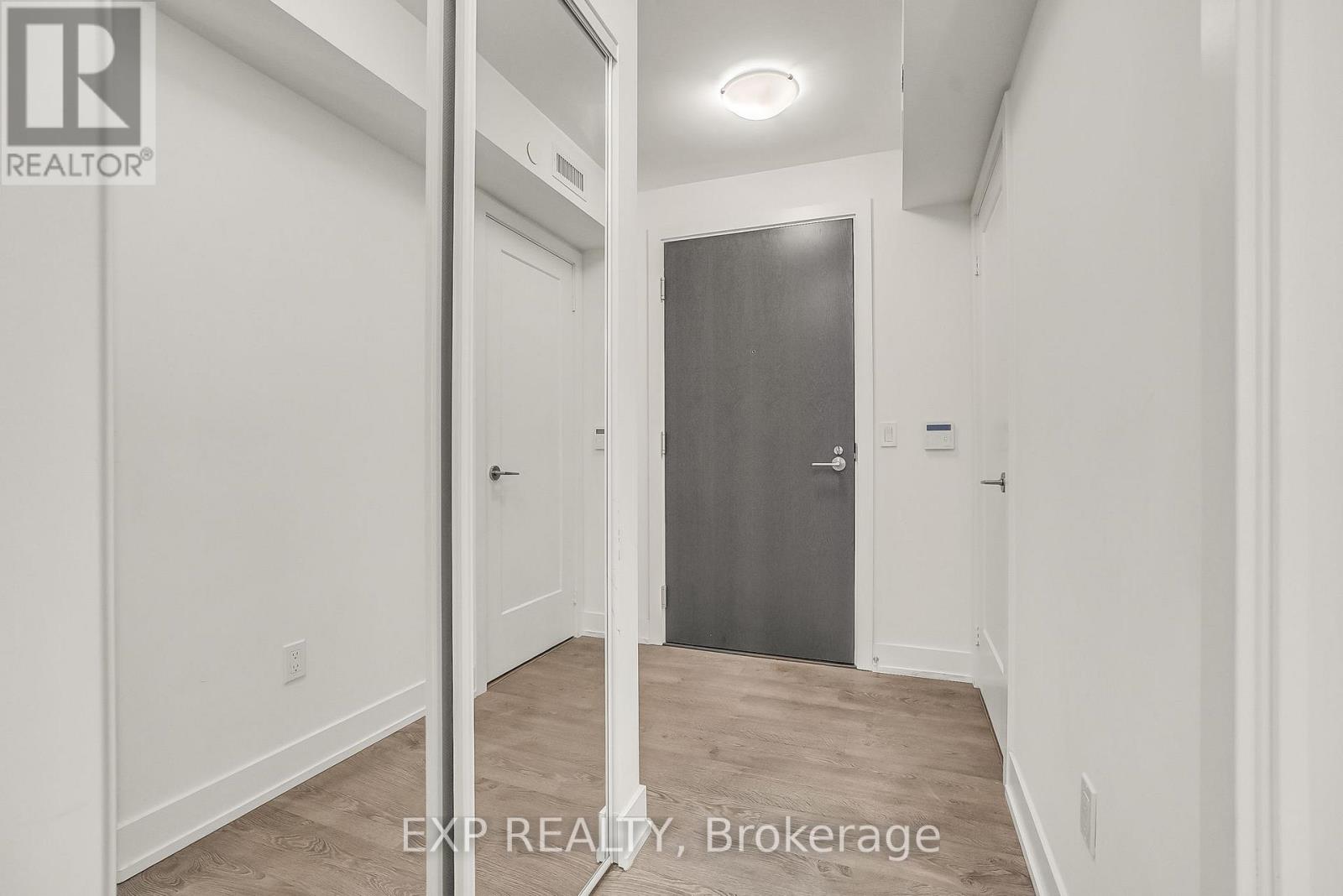 2235 - 5 Mabelle Avenue, Toronto, Ontario  M9A 0C8 - Photo 6 - W12424219