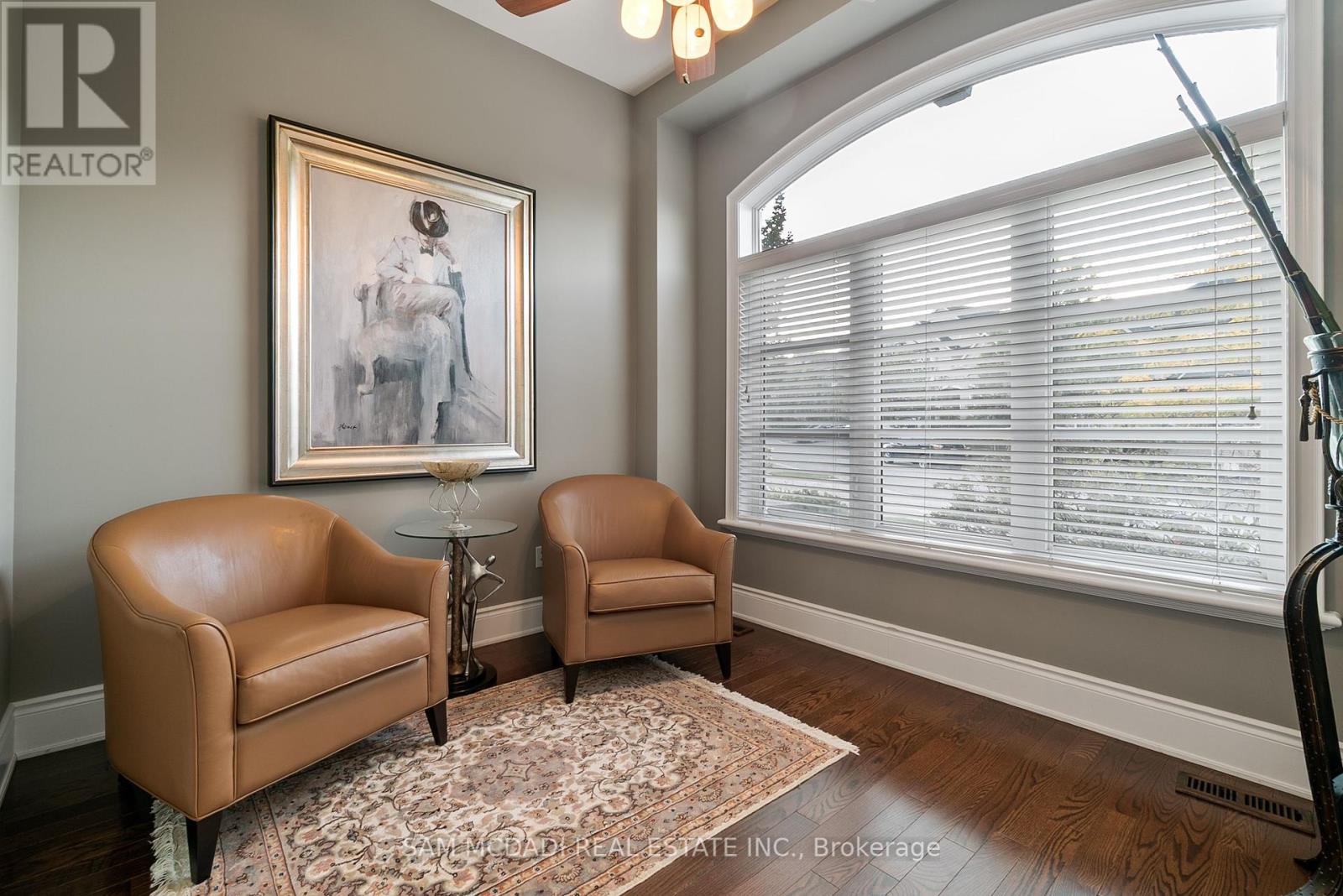 1220 Milna Drive, Oakville, Ontario  L6H 0A8 - Photo 3 - W12424229