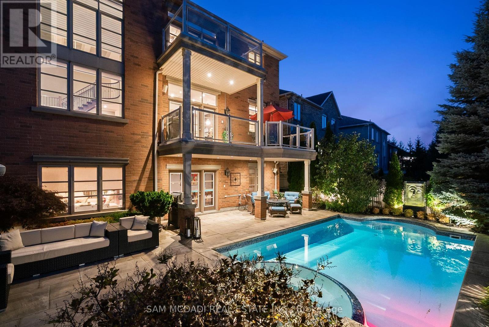 1220 Milna Drive, Oakville, Ontario  L6H 0A8 - Photo 47 - W12424229