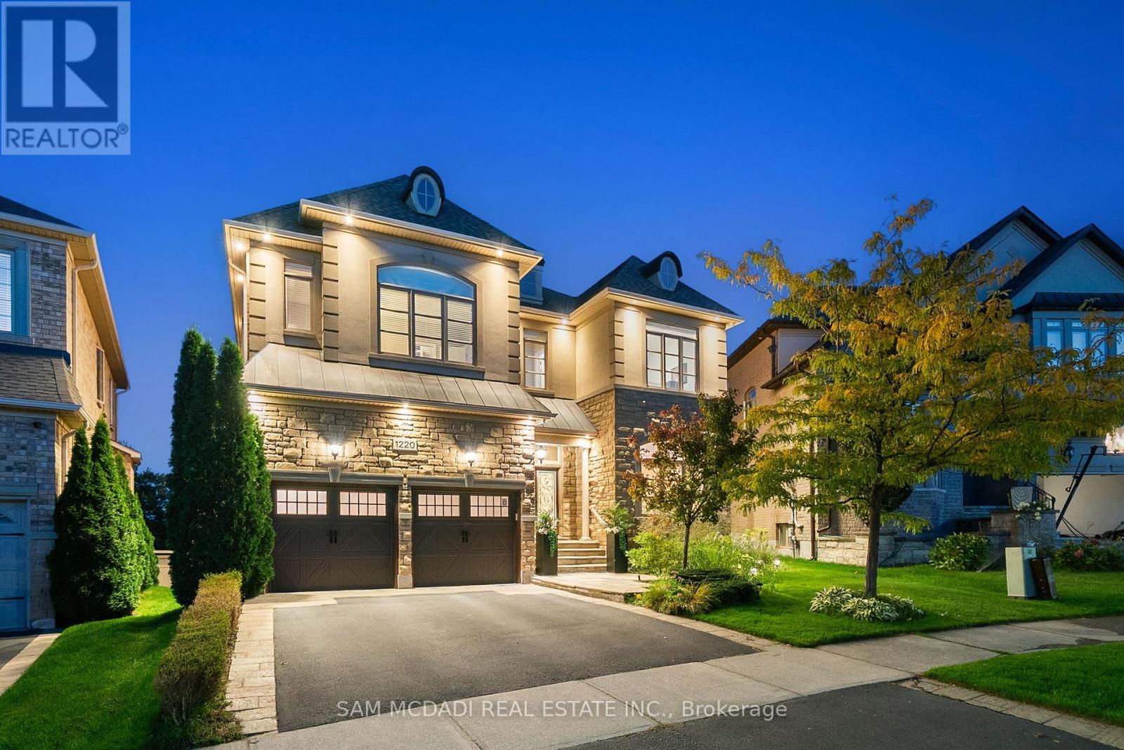 1220 Milna Drive, Oakville, Ontario  L6H 0A8 - Photo 48 - W12424229