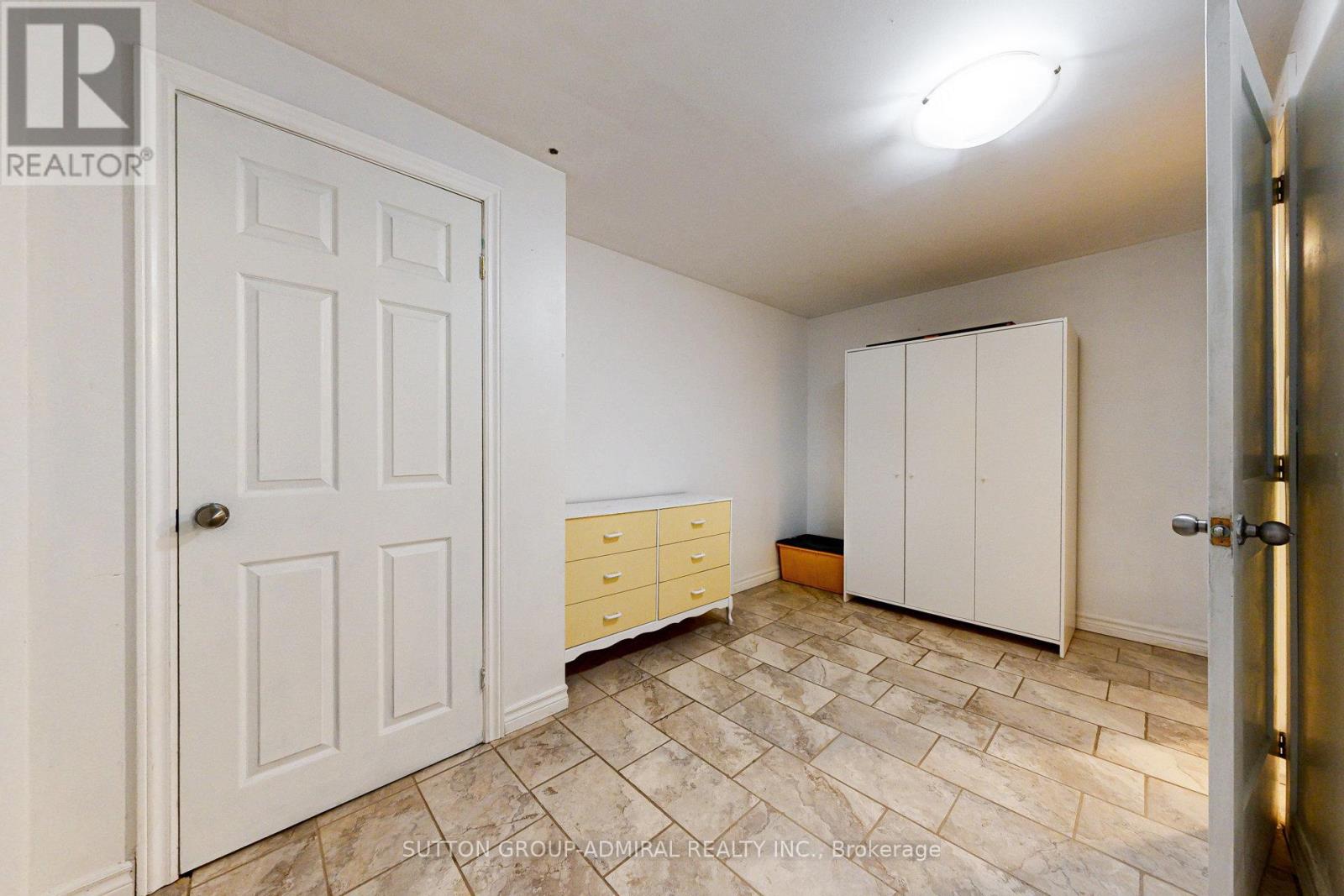 3 - 1517 Elm Road, Oakville, Ontario  L6H 1W3 - Photo 30 - W12424232