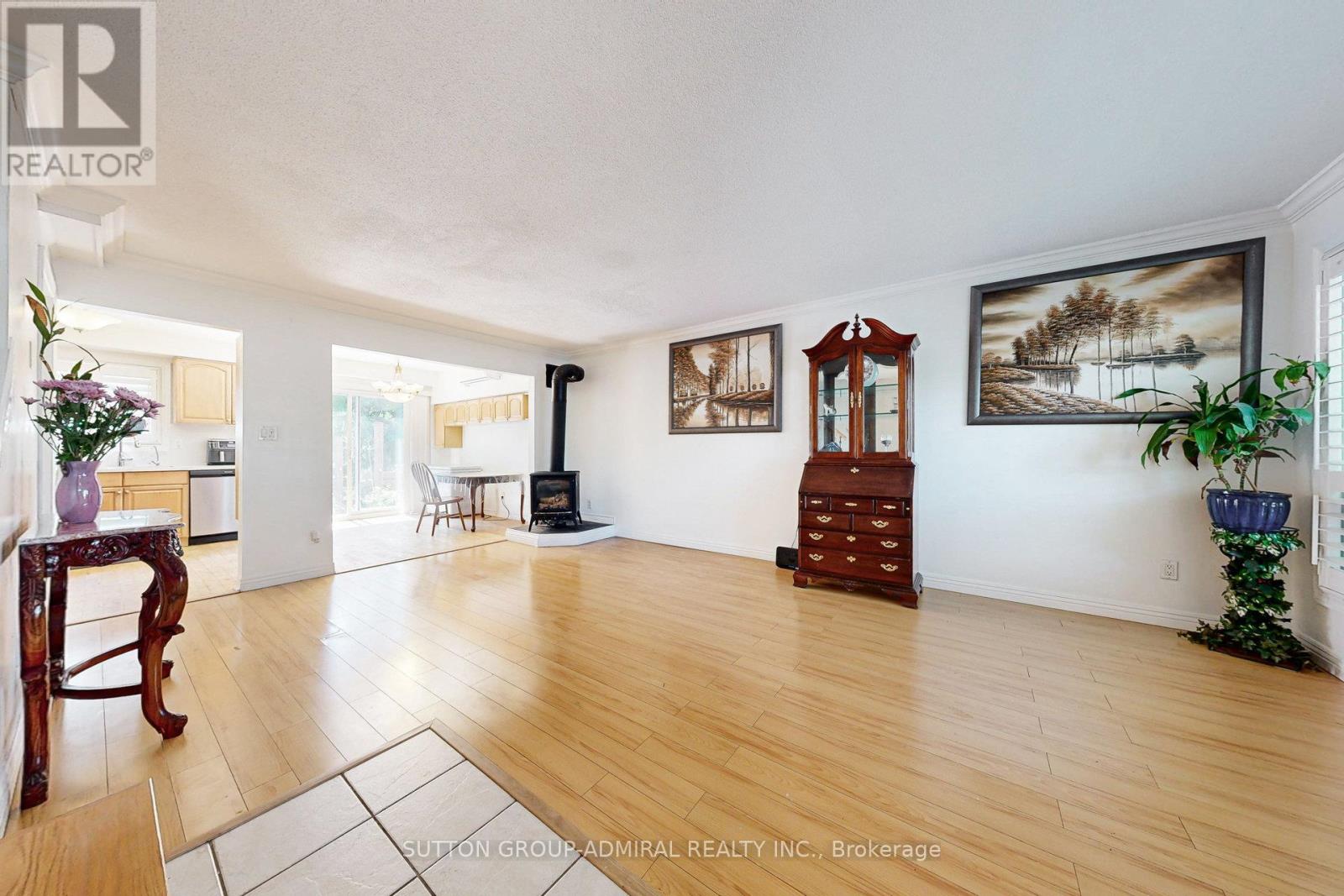 3 - 1517 Elm Road, Oakville, Ontario  L6H 1W3 - Photo 5 - W12424232