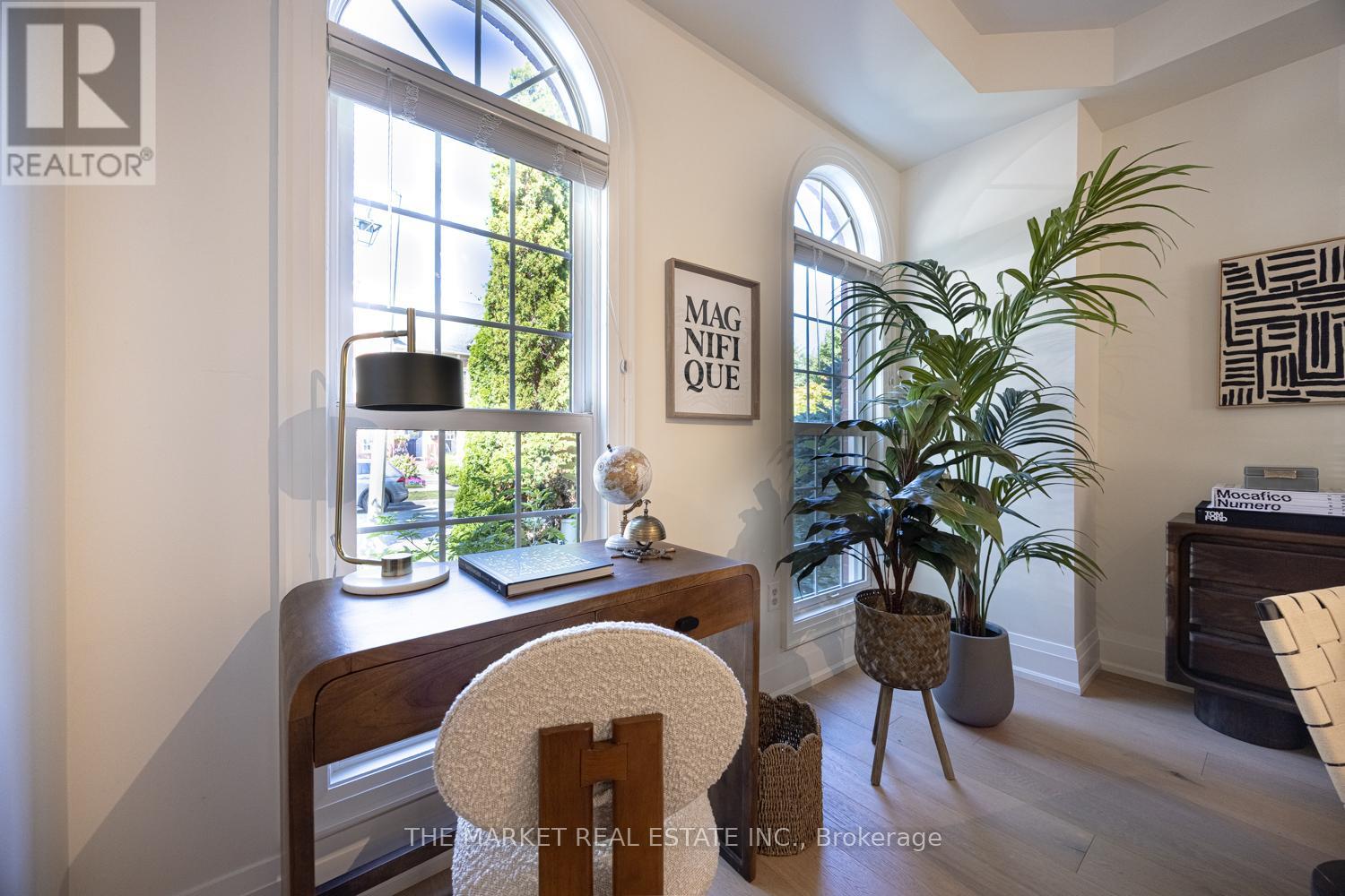 204 Gatwick Drive, Oakville, Ontario  L6H 6M9 - Photo 6 - W12424249