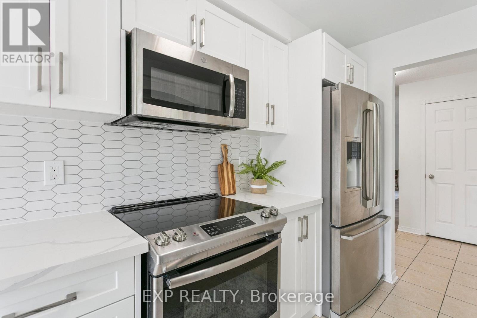 181 - 5260 Mcfarren Boulevard, Mississauga, Ontario  L5M 7J5 - Photo 15 - W12424266