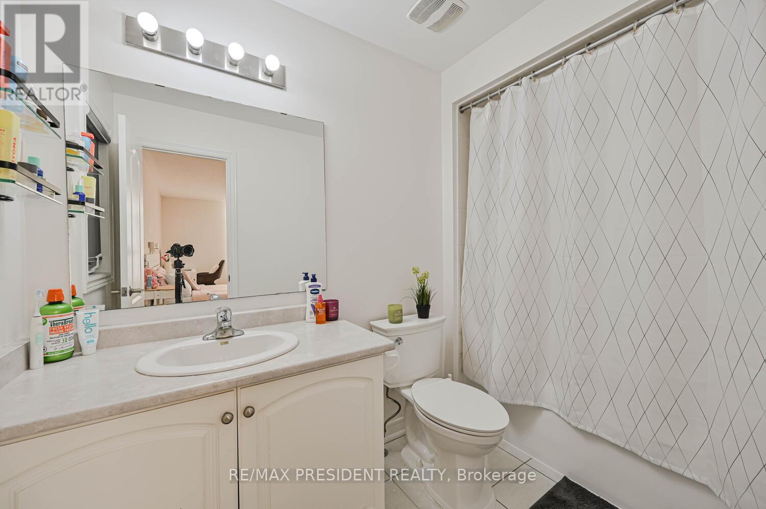 65 Parity Road, Brampton, Ontario  L6X 5M8 - Photo 30 - W12424279