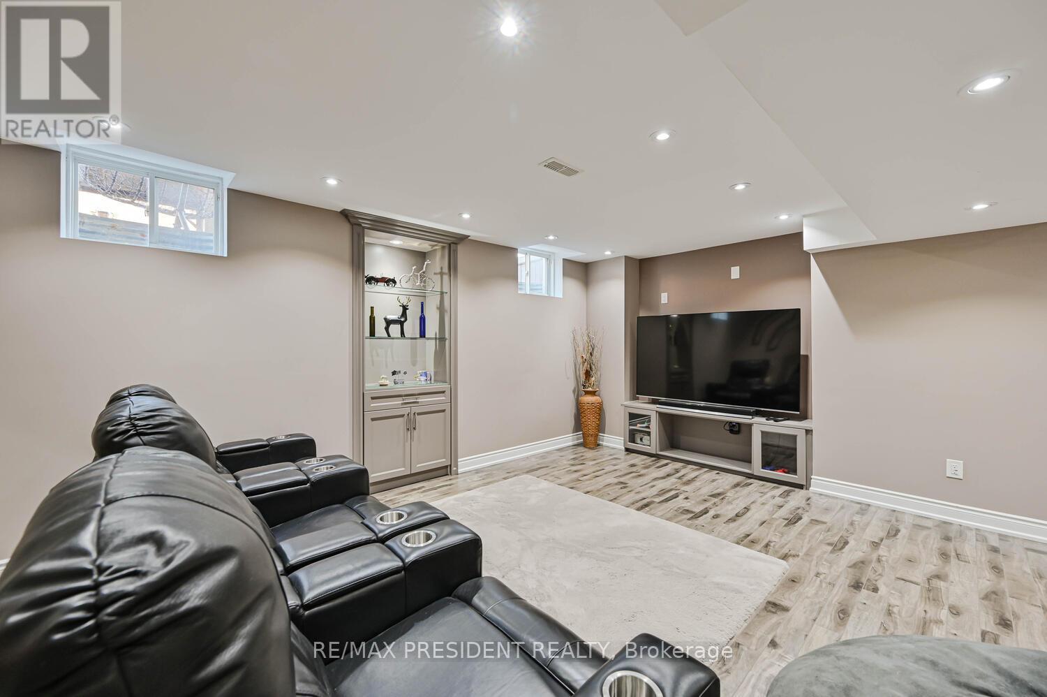 65 Parity Road, Brampton, Ontario  L6X 5M8 - Photo 37 - W12424279