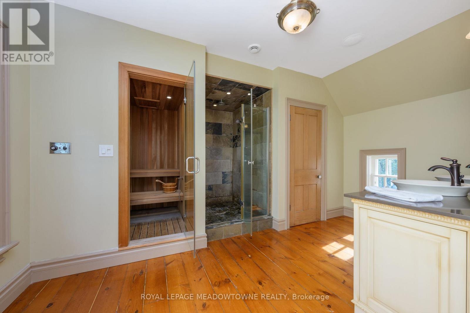 16089 Shaws Creek Road, Caledon, Ontario  L7C 1V9 - Photo 22 - W12424284