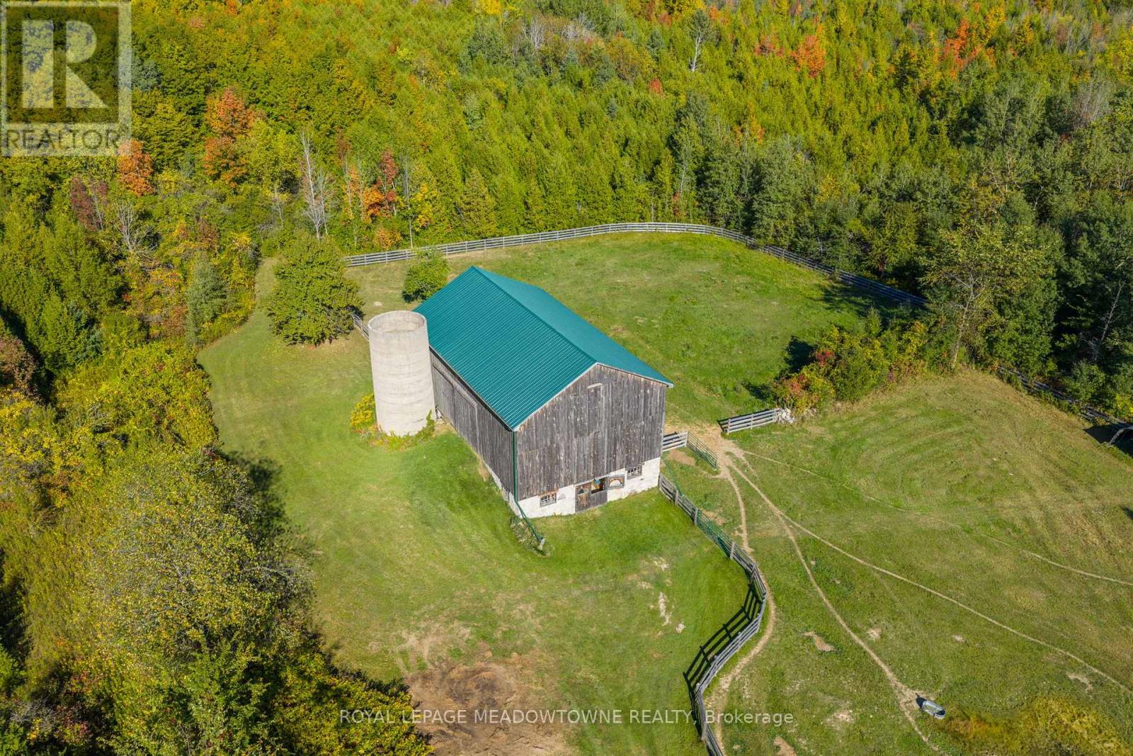 16089 Shaws Creek Road, Caledon, Ontario  L7C 1V9 - Photo 36 - W12424284